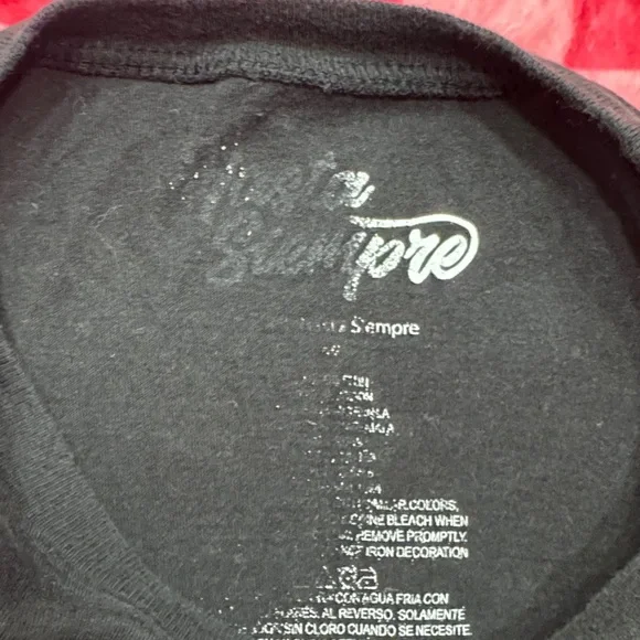 Hasta Siempre Black Skeleton Heart Graphic Tee - Picture 2 of 5